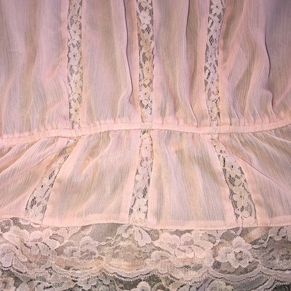 Cute peach dress shirt - Picture 3 of 3